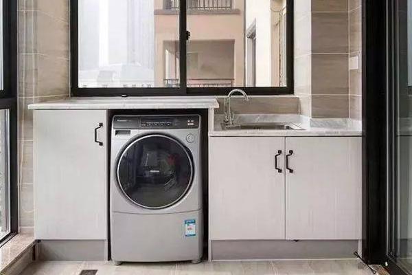 如何清洗洗衣机内部的污垢滚筒洗衣机