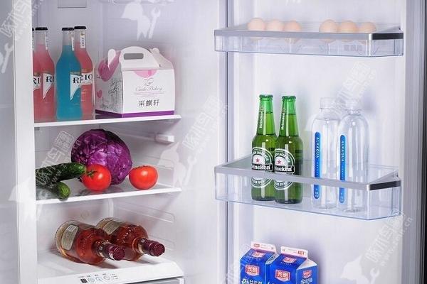 冰箱外面发热烫手需要处理吗？是什么原因呢？